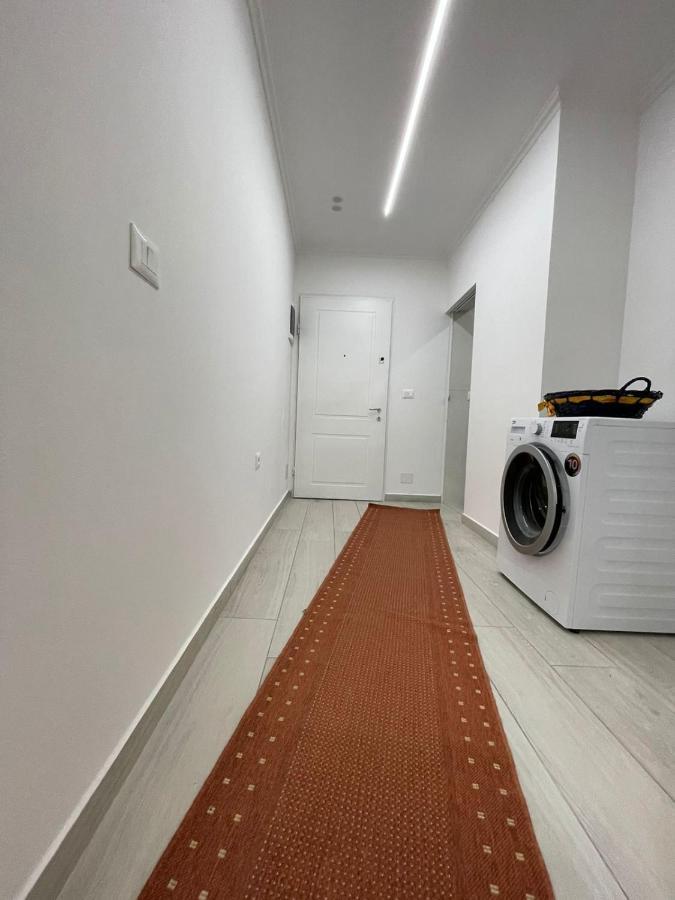 Tani Apartment 1 Shkodër Buitenkant foto